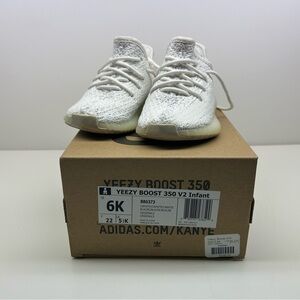 Adidas Cream White Sneakers for Everyday Comfort